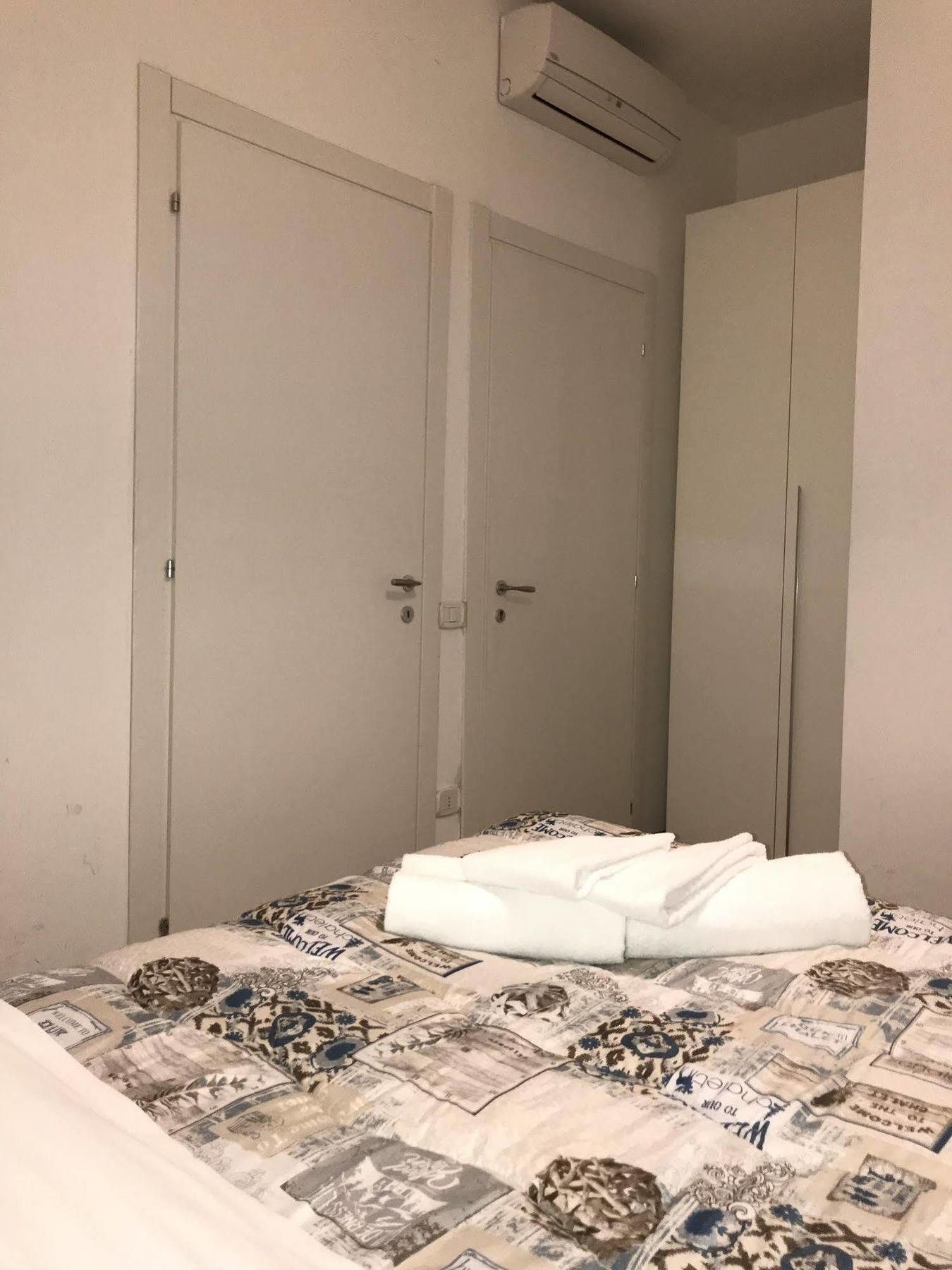 Hotel Elite Loreto Milano Exterior foto